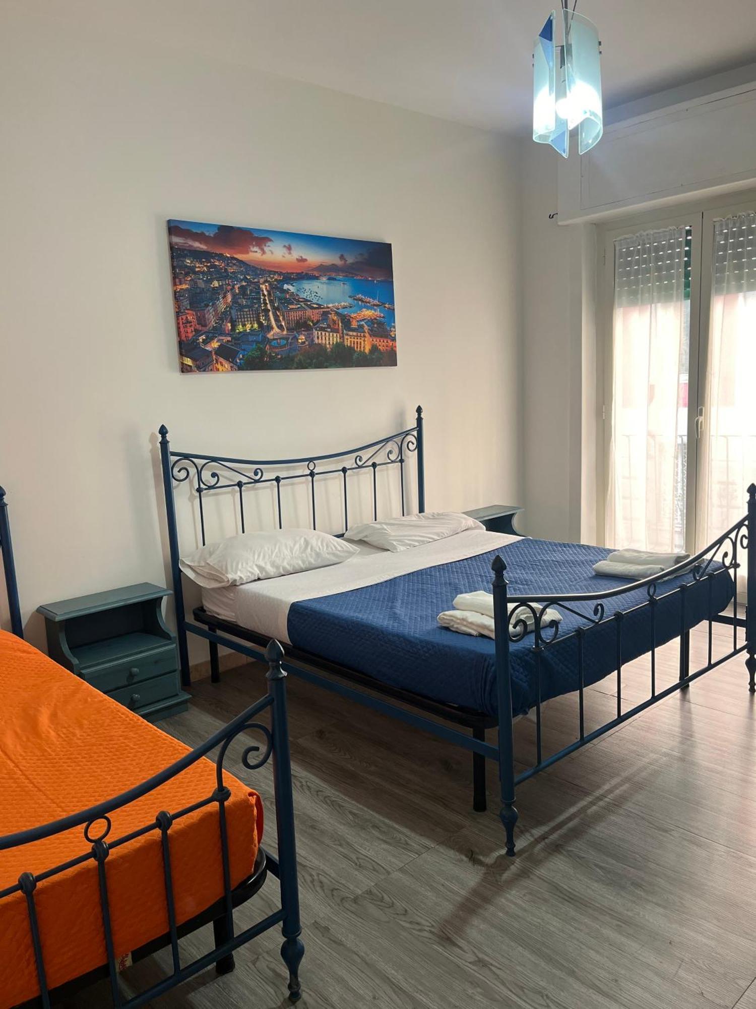 Habitat: Luxury Home Napoli Centro Luaran gambar